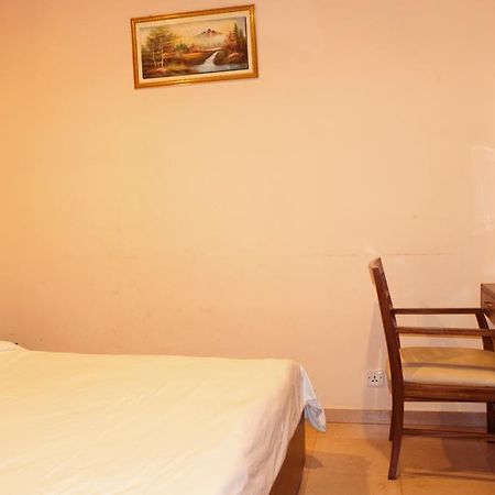 Aryal International Hotel Kathmandu Exterior foto