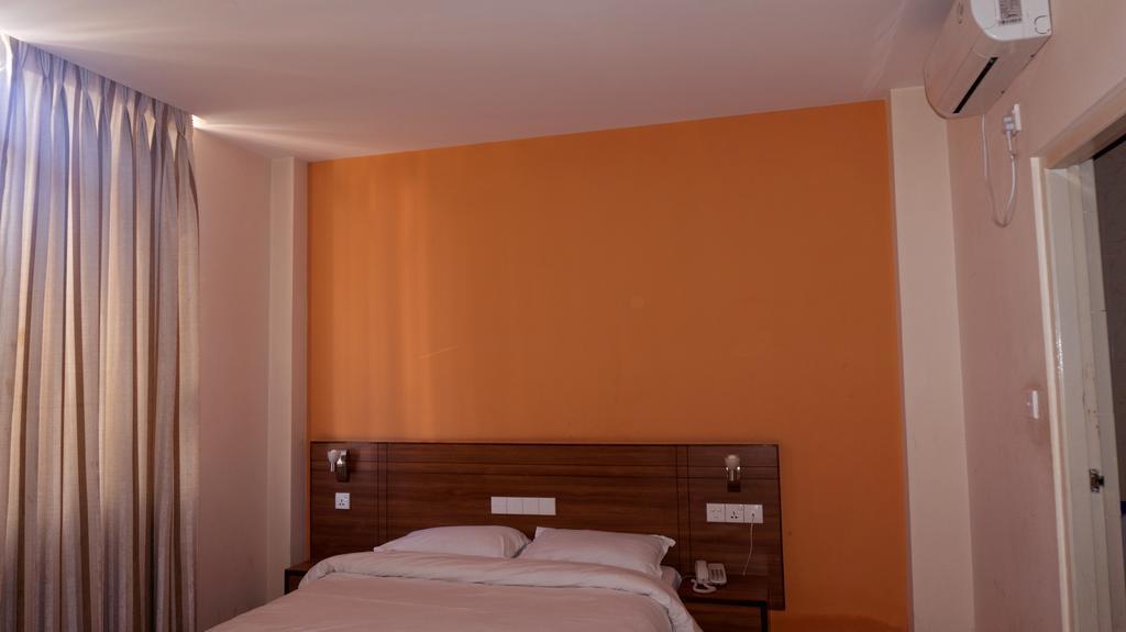 Aryal International Hotel Kathmandu Zimmer foto