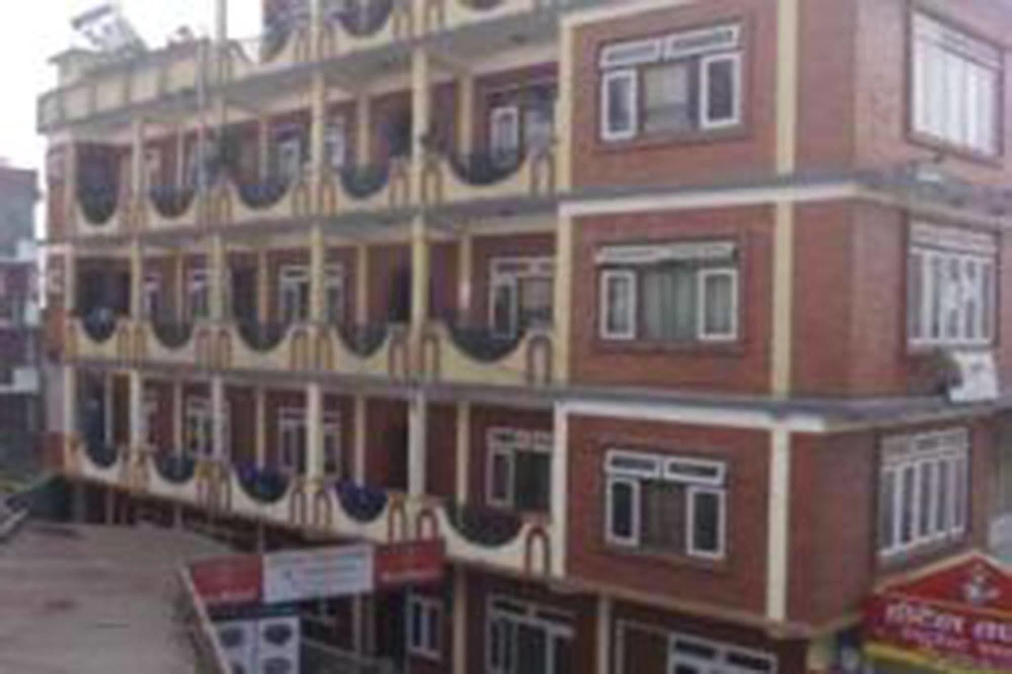 Aryal International Hotel Kathmandu Exterior foto